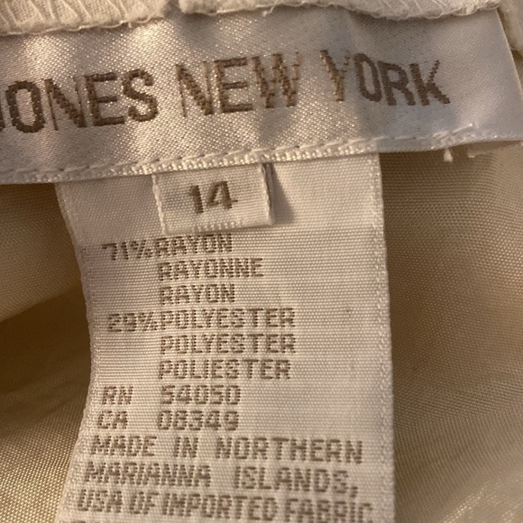 Jones New York cream pencil skirt career office basic neutral Size 14 - Picture 3 of 12